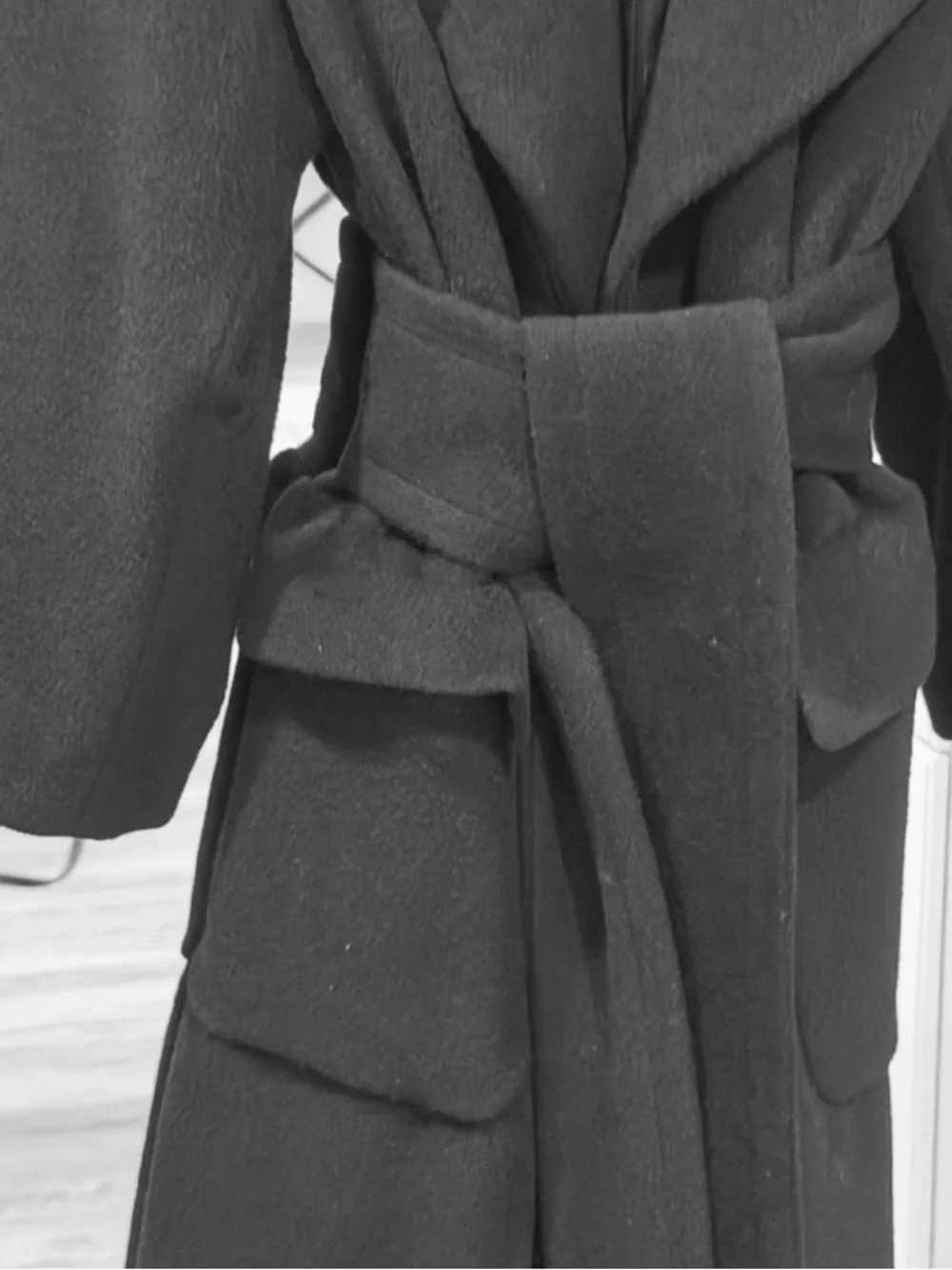 Gucci Vintage Black Belted Wrap Coat Wool Minimalist Luxury Like New - Picture 2 of 6